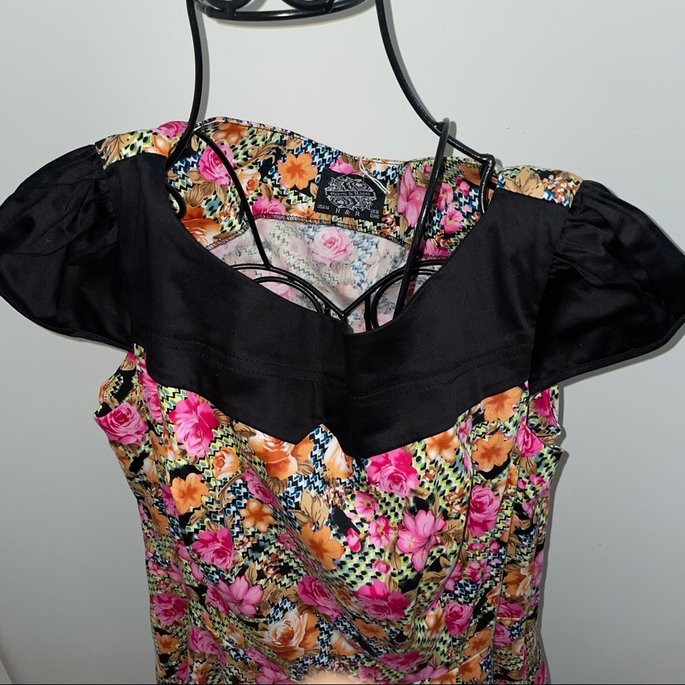 NWT - H & R Dress - Picture 4 of 8